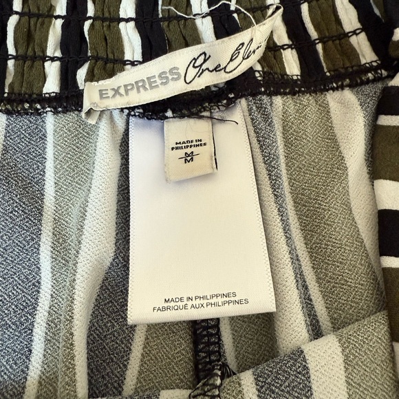 Express Green/Black/White Cami Top & High Waisted Pants 2 piece set, Medium - Picture 4 of 9